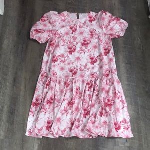 Rose puff sleeved dress